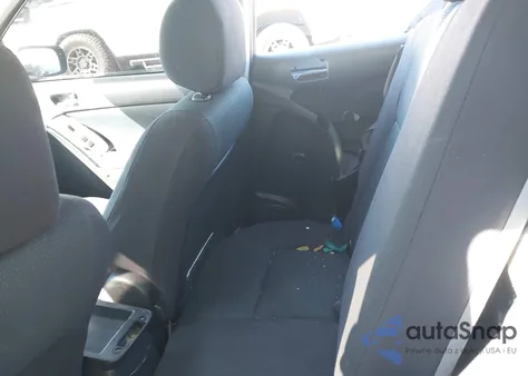 2006 Toyota Matrix Xr from USA, damaged, VIN 2T1KR32E46C605775